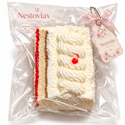 Nestoviax® Strawberry Cream Cake Squishy – Soft Dessert Stress Relief Toy