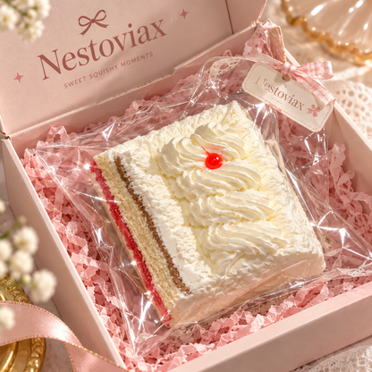 Nestoviax® Strawberry Cream Cake Squishy – Soft Dessert Stress Relief Toy